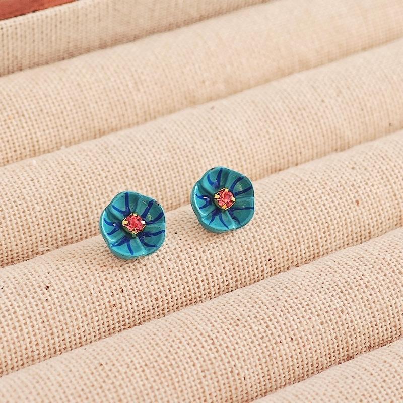 Small Blue Flowers Stud Earrings for Women Personality Fashion Unique Design Brincos Wedding Jewelry Birthday Gift