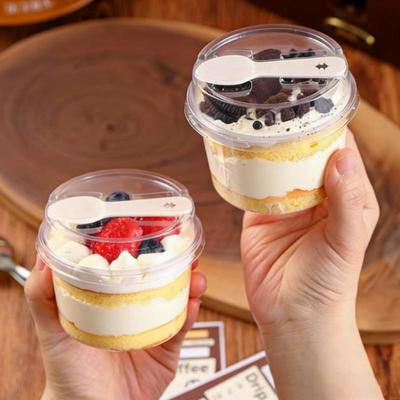 10 Pezzi Tazze Monouso per Budino Leggere Rotonde Trasparenti con Coperchi Cucchiaini per Picnic all'Aperto Servizio Yogurt Dessert