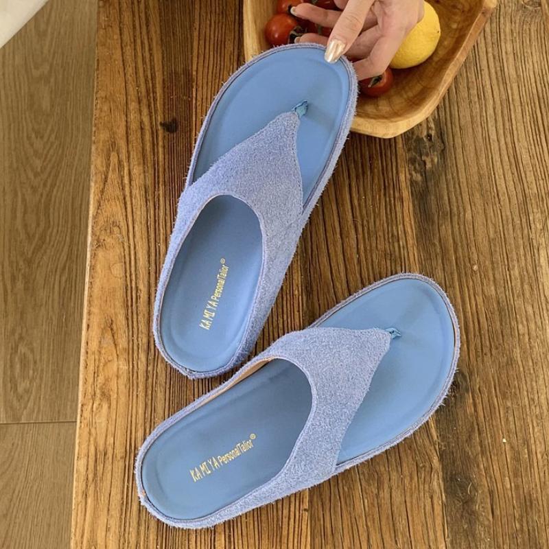 Fashion High Quality Pointed Toe Frosted Leather Flip Flops Women Summer Outdoor Clip Toe Flat Sandals Fashion Simple Comfort Beach Shoe