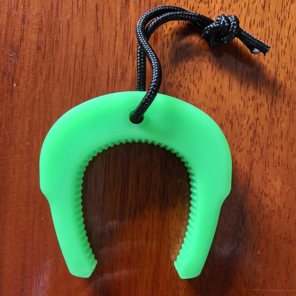 Home Safety Door Clamp With Plastic Cshape For Childproofing And Preventing Door Pinch Injuries