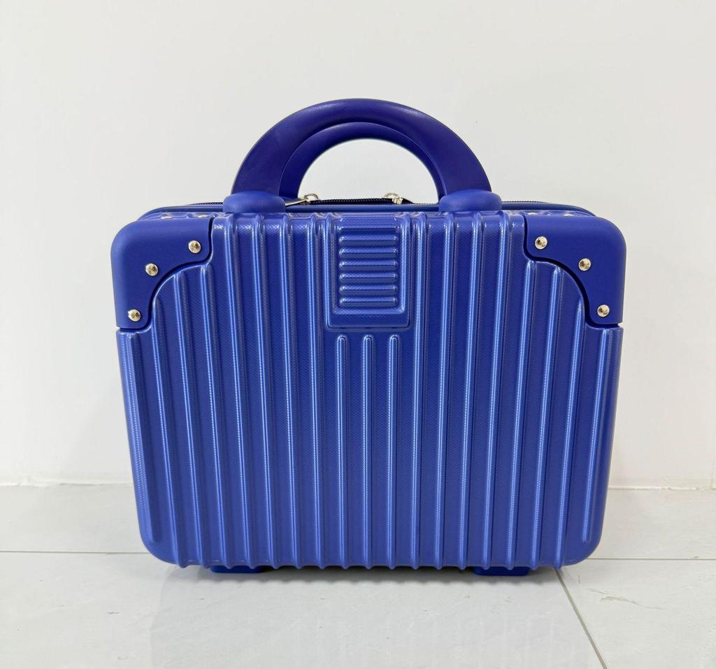 14-Inch Retro Makeup Case: Cute, Portable Travel Storage for Women and Students