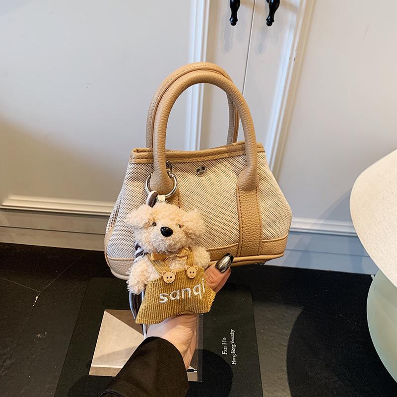 2025 Popular Niche Design Texture Handbag New Large-capacity Fashion Commuter Contrasting Color Tote Bag Women