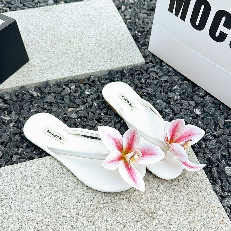 

2025 лето новый богемный стиль отпускные цветочные тапочки женские повседневные пляжные женские шлепанцы женские 39 белый