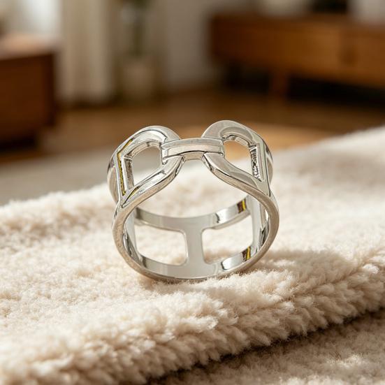 Hollow Scarf Ring Women Fashion Scarf Slide Ring Simple Silk Scarf Ring for Shirts Neckerchiefs Shawls T-Shirts