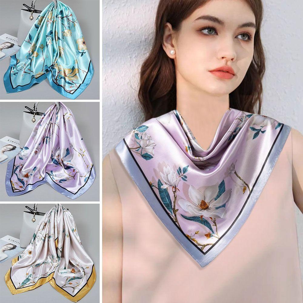 

Flower Print Satin Bandana 90*90cm Large Hijab Summer Women Square Scarf фіолетовий