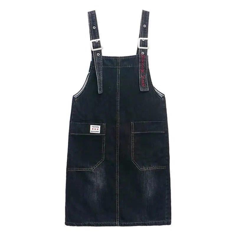 Letnia luźna sukienka Plus-Size Sukienka Średnia długa sukienka na ramiączkach Kieszeń bez rękawów Modna sukienka dżinsowa Plus rozmiar