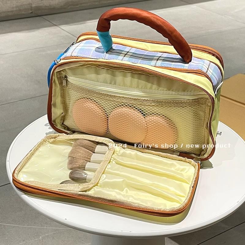 High-End Travel Makeup & Toiletry Bag with Colorblock Design - Large Capacity and Portable