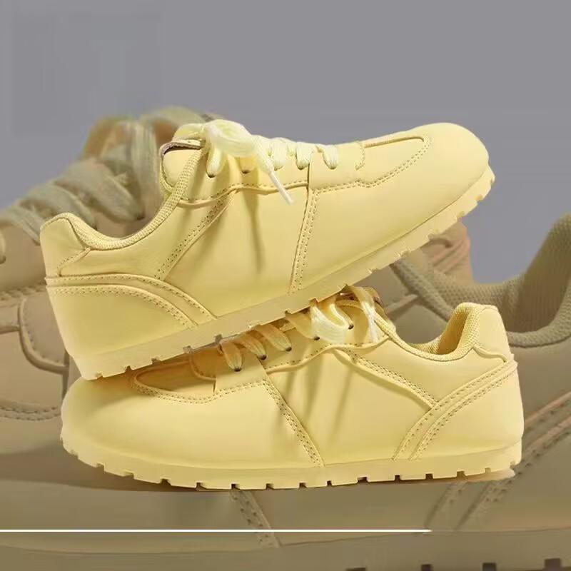 Hässlich süße deutsche Trainingsschuhe Damen Herbst neu schick Nische vielseitig runde Zehenpartie Student großer Kopf Forrest Gump weiße Schuhe flache Sohle