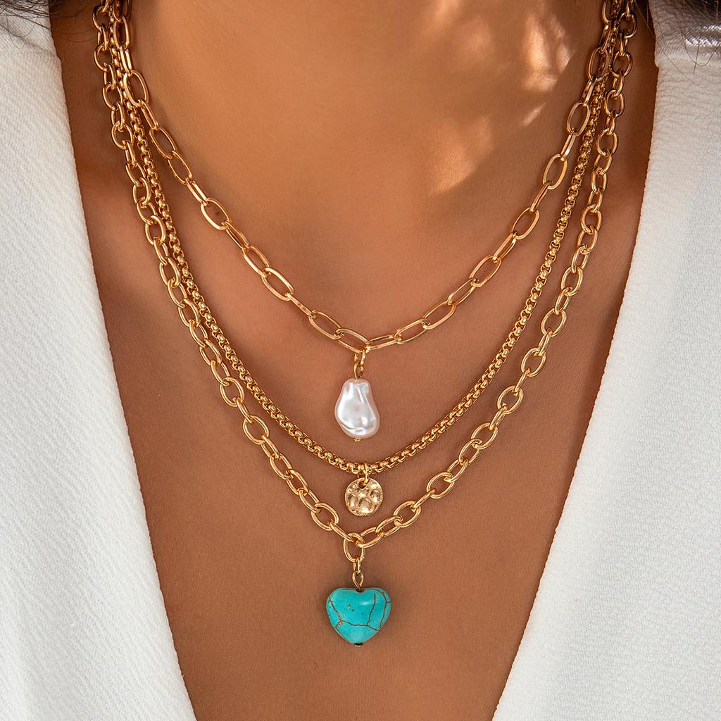 Accessories, Simple Ethnic Baroque Imitation Pearl Necklace Women, Versatile Heart-Shaped Turquoise Chain Necklace