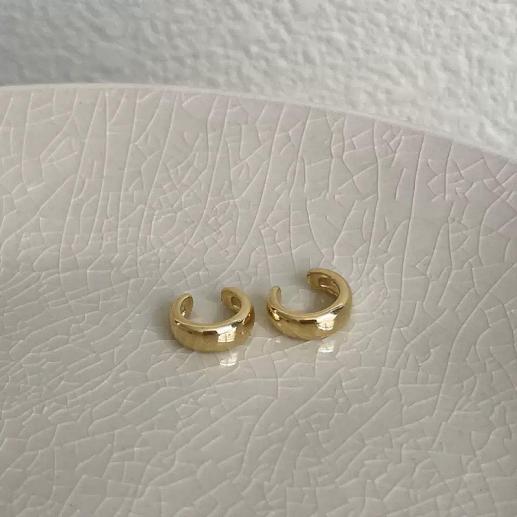 Painless Men's Ear Cuff: Vintage Chic, Niche Design, No Piercing Required