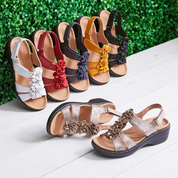 2024 Summer Women's Wedge Heel Peep Toe Floral Sandals, European & American Style, Plus Size 43, Hollow Out Design & Comfortable Fit