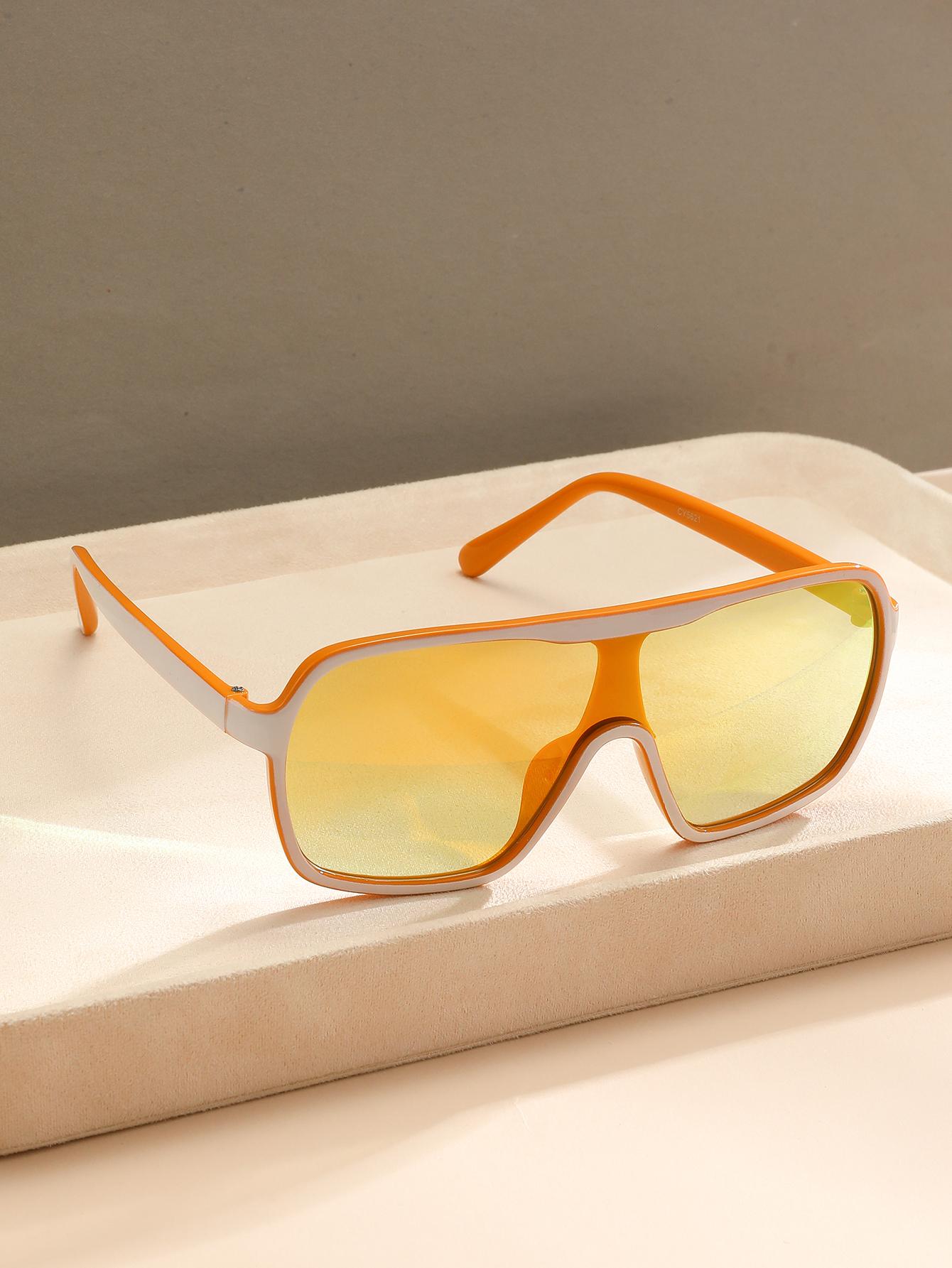 

Unisex Retro European Frog Frame Fashion Glasses Suitable for Daily Wear And Street Photography