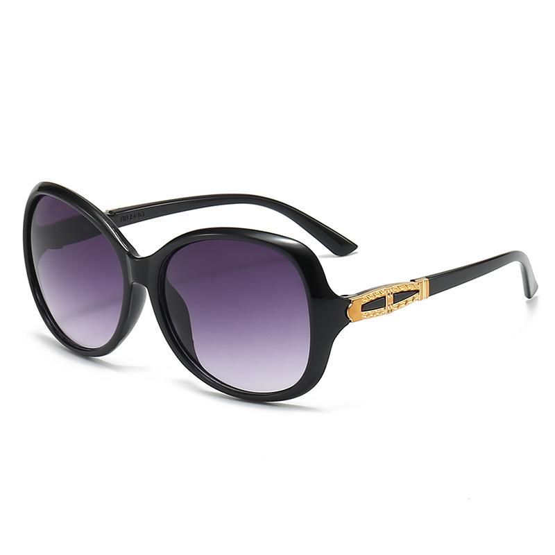 

New Large-Framed Trendy Streetwear Glasses For Instagram Influencers Korean-Style Fashionable And High-End Sunglasses 2607 чорний