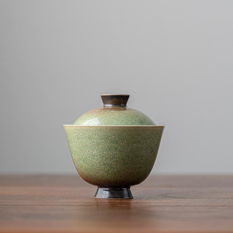 Ofen wird smaragdgrün, geschlossene Schale Chinesische Keramik Einzelstück mit Deckel Sancai großer Teekocher Teetasse Haushalt Kung Fu Teeschale