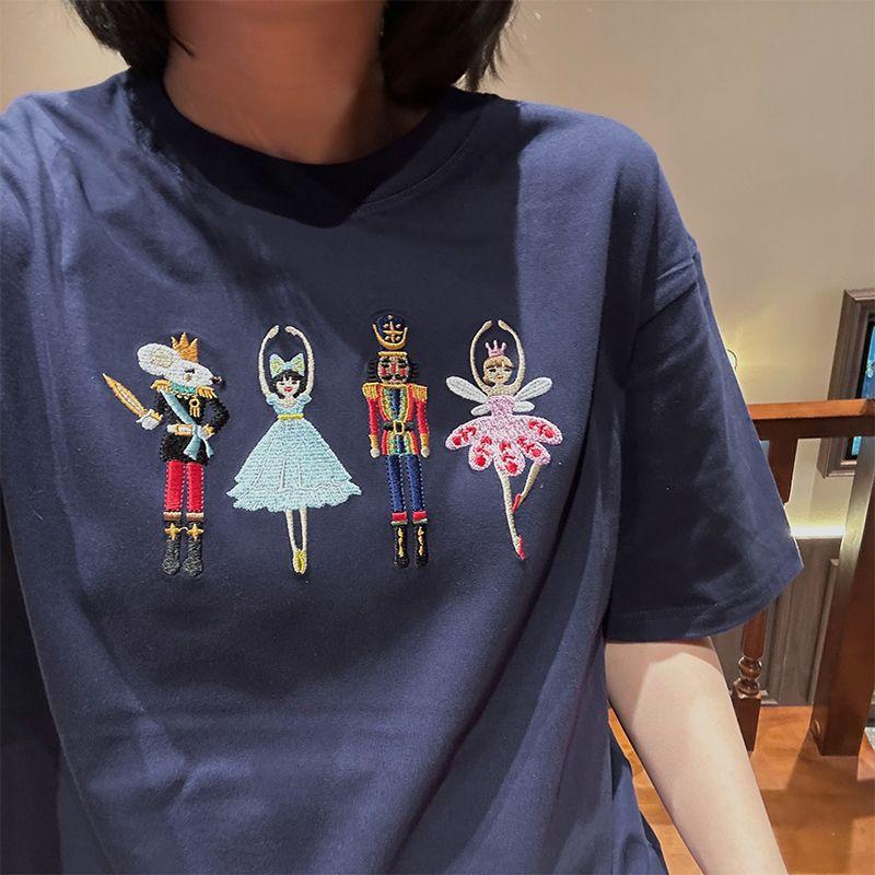 

Small Box Heavy Industry Details Embroider Retro Scandinavian Classic Easiest for Match White Pure Cotton Heavy Weight Short Sleeve Couple T-shirt Navy S