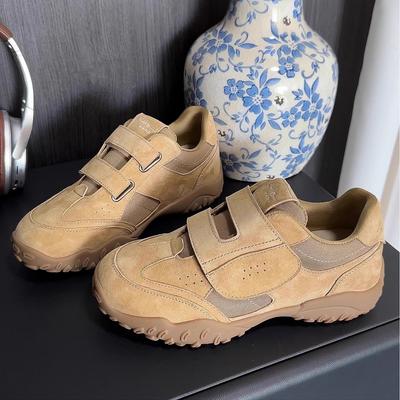 Încălțăminte pentru femei – Adidaşi
