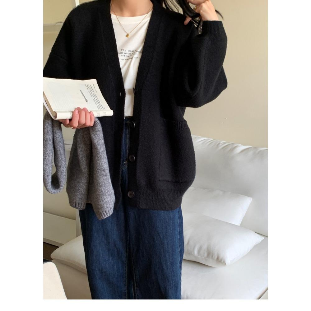 Solid Color Milk Style Autumn and Winter Sweater Cardigan Women's New Lazy Style Loose V-neck Gentle Knitted Coat Top