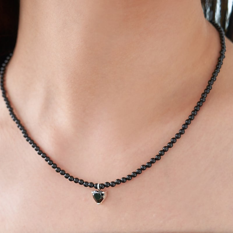 POSTLUDE [SILVER] 3 BLACK B HEART CZ P necklace (2 COLORS)