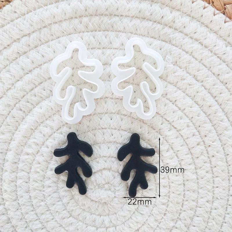 Moon Flower Coral Irregular Arch Shape Polymer Clay Cutter Handmade Plastic Pottery Polymer Cutter for Jewelry and Earring Shape