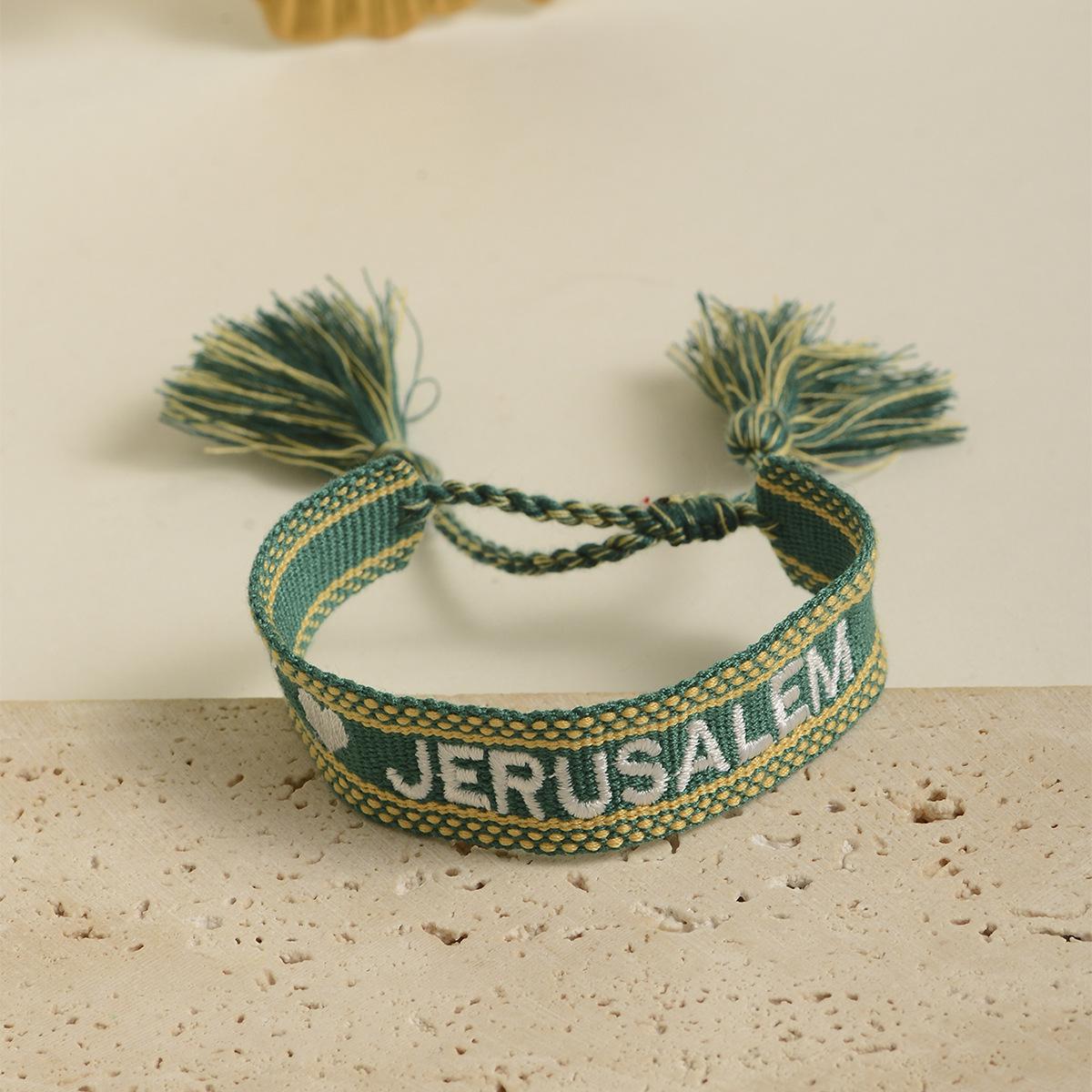 In Stock Fashion Handcrafted European & American Embroidered Letter Bracelet зелёный