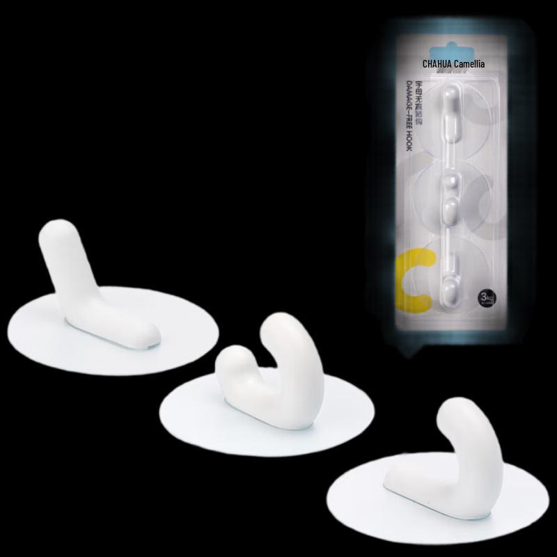 Camellia Letter Seamless Adhesive Hooks (3-Pack)