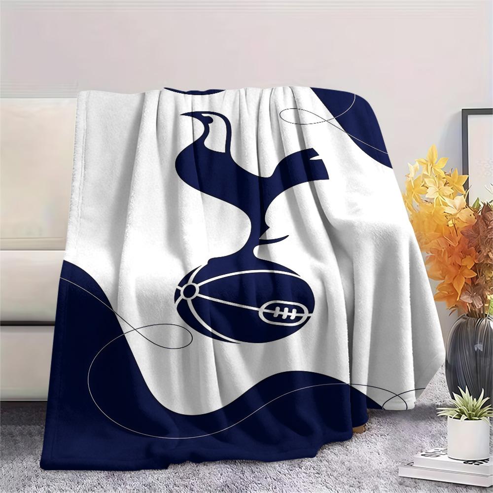 Tottenham logo Print FlAannel Blanket, High quality Comfortable for All Seasons, Home Decor, Warmth and Comfort