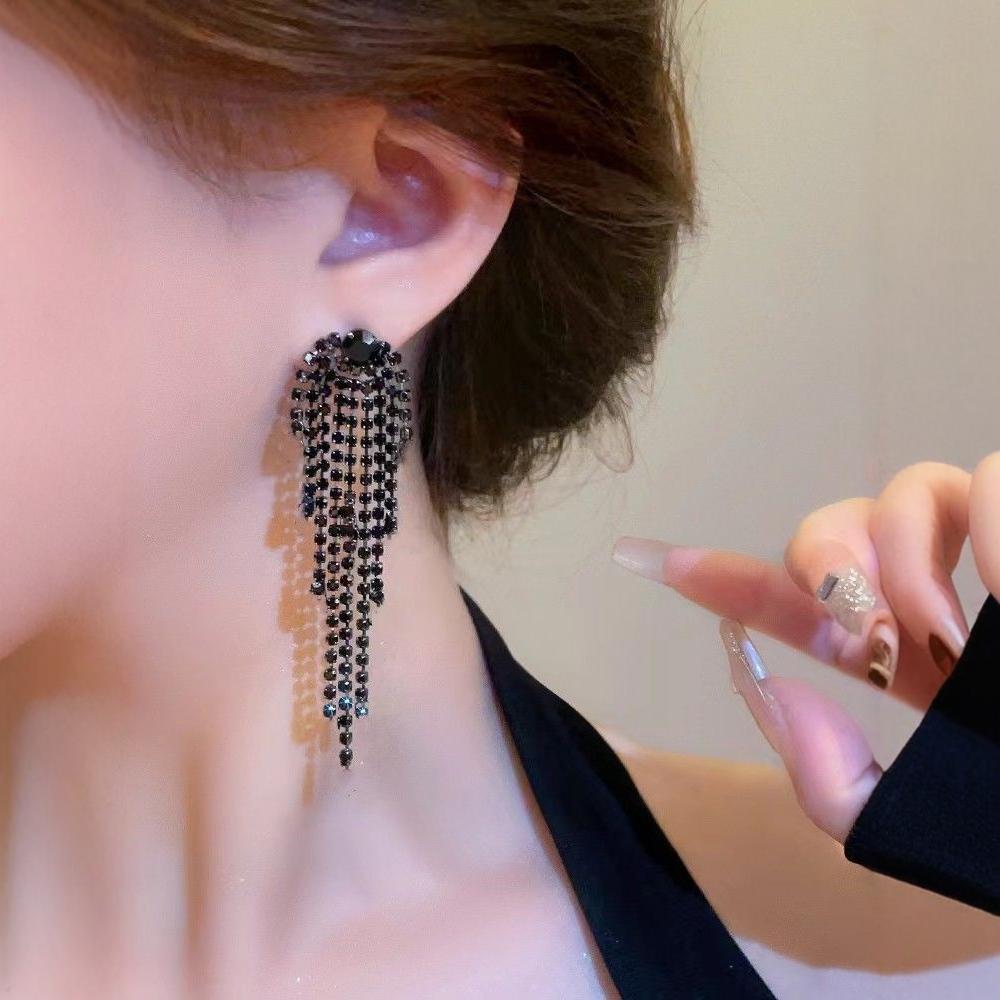 Light Luxury Black Rhinestone Long Tassel Earrings - High-End Socialite Style
