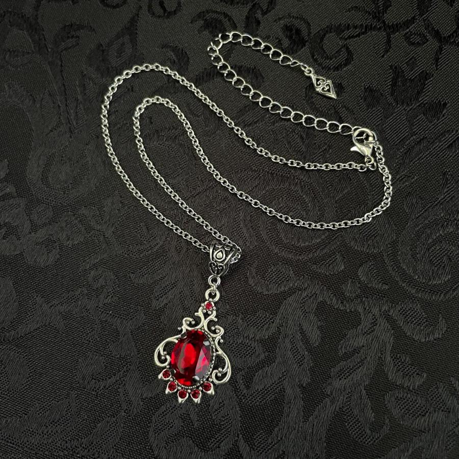 New Gothic Red Quartz Crystal Pendant Necklace for Women Vampire Style Engagement Jewelry Punk Vintage Jewelry Luxury 2026