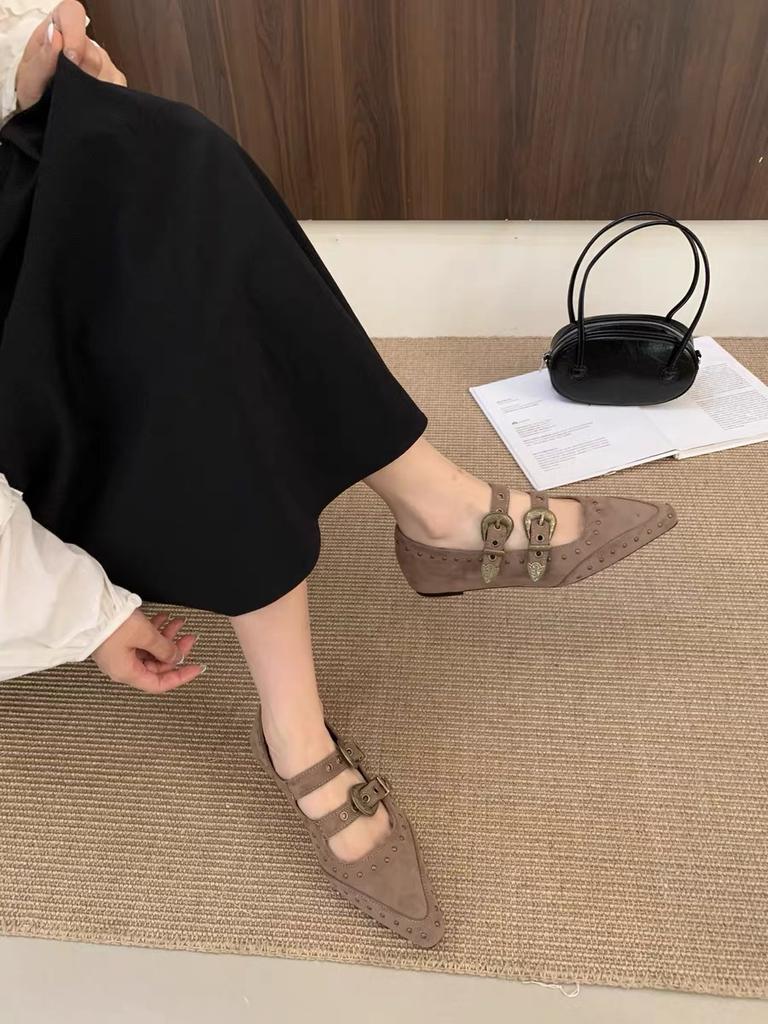 Retro niche rivet pointed Mary Jane women's shoes 2025 new inner height increase suede versatile commuter shoes women
