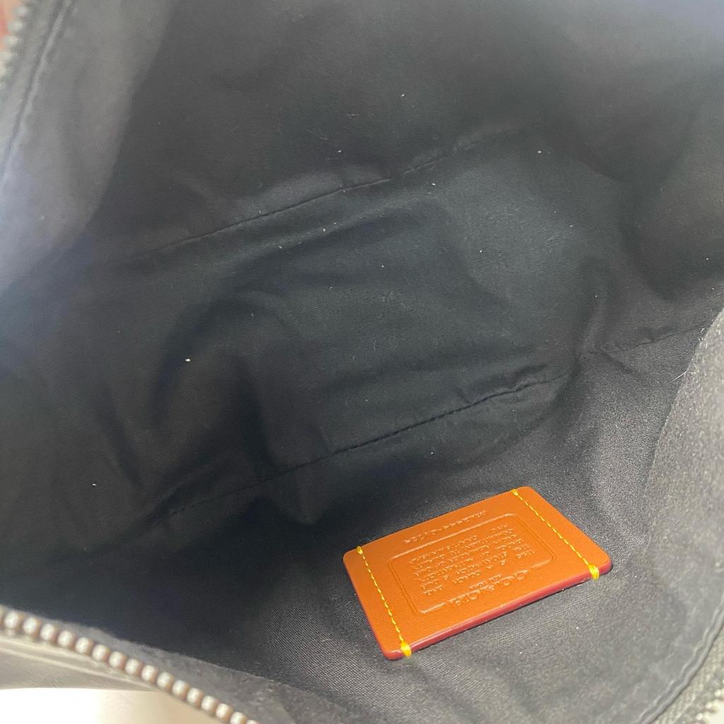 Used COACHbody bag Women