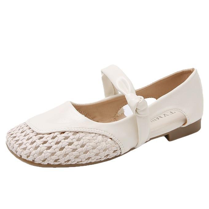 2025 New Women's Round Head Fashion Versatile Summer Retro Single Shoes Roman Sandals Women's Hollow Breathable Sandals