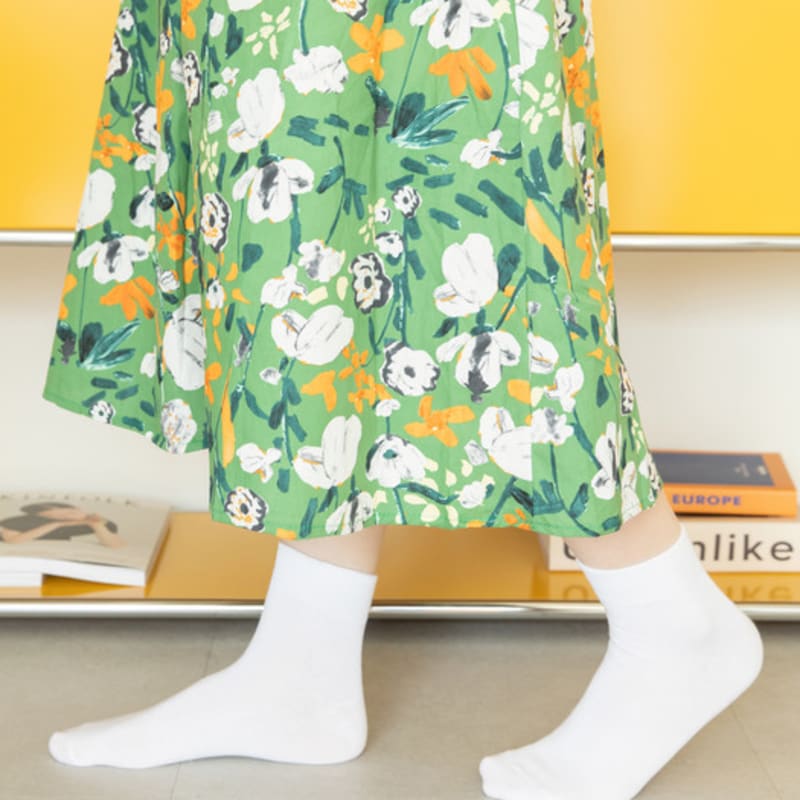 

SNOOZY Cotton Middle Socks - White FREE