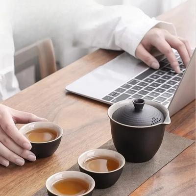 Veselă pentru băuturi – Seturi de ceai și cafea