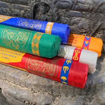 Decorațiuni pentru casă – Tămâie și candele de tămâie
