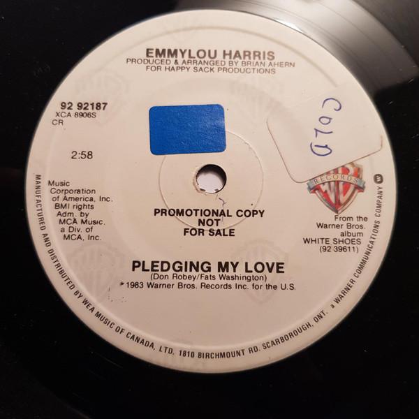 

7-дюймовая пластинка EMMYLOU HARRIS Pledging My Love 9292187 Warner Bros. Канада 1983 года СтранаНародный Использованный