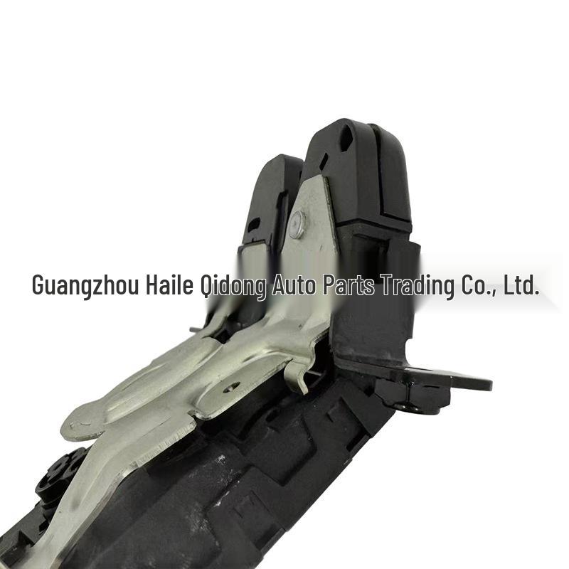 LR088570 Tailgate Lock Actuator for 2019 Land Rover Discovery Sport (L550) - Replaces LR065840