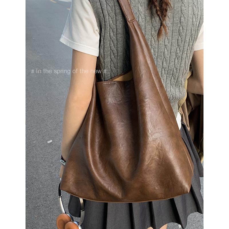 Retro und High-End Unterarm-Pendler-Tasche, Einfache Tragetasche, Einzelne Umhängetasche mit großem Fassungsvermögen
