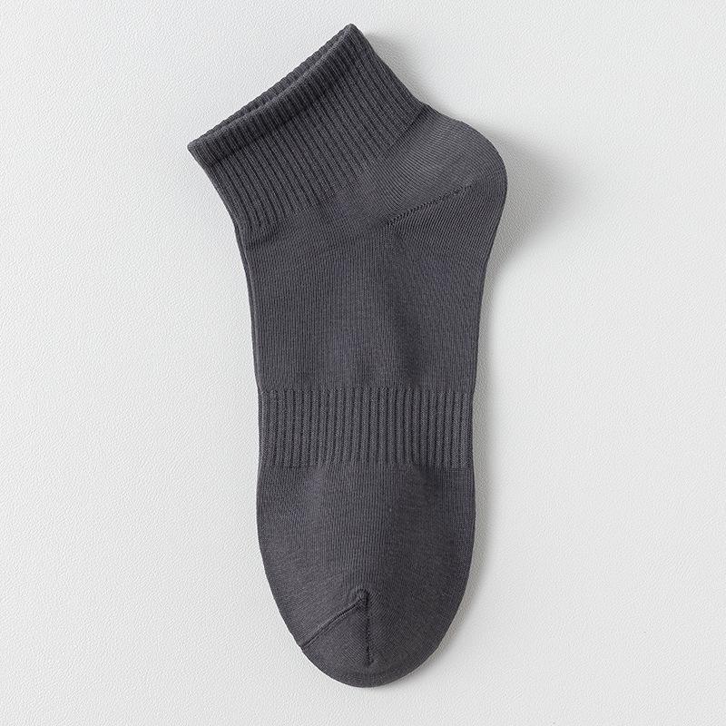 Men's Summer Thin Solid Color Breathable and Sweat Absorbing Mid Calf Sports Socks