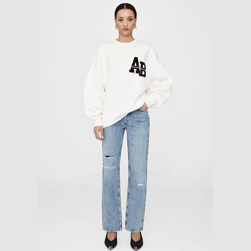 Early Autumn Off-White Women's Crew Neck Fleece Sweatshirt with Hand-Cranked Embroidery
