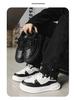 Herrenschuhe 2025 Frühling und Herbst neu Hongkong-Stil Retro Freizeit Sport Sommer Höhenzunahme rutschfest Designgefühl Brot Tide Board Schuhe