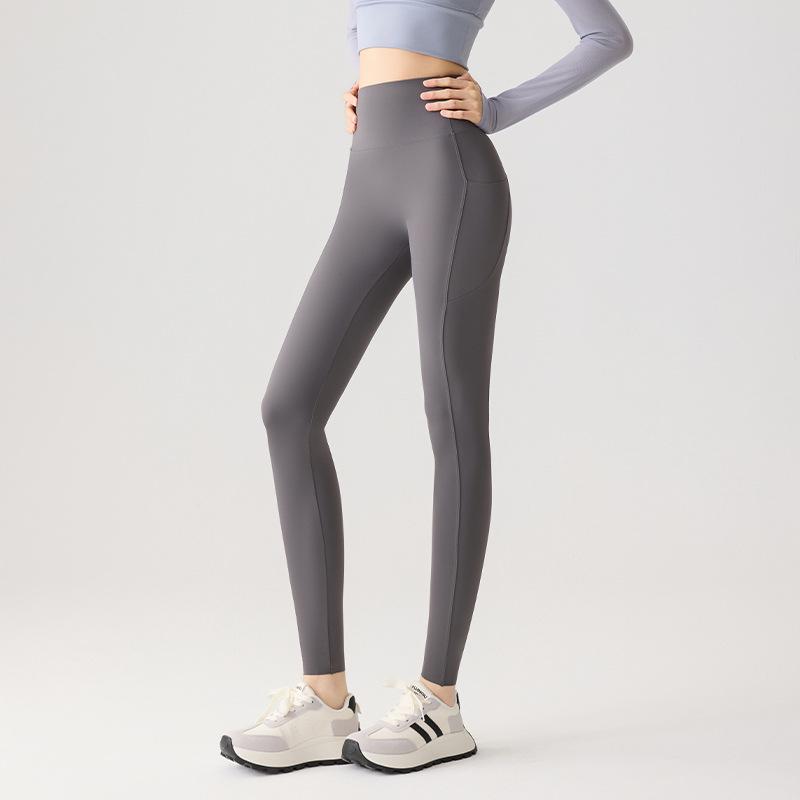 Women's Cloud Feeling Ice Silk Pocket Yoga Pants - Summer Slimming, Hip-Lifting, Sporty Outdoor Wear