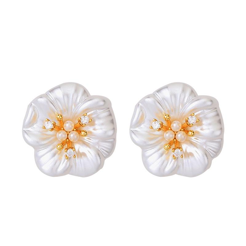 Super fairy sweet temperament fairy wind paint diamond pearl stamen flower stud earrings light luxury high-end earrings