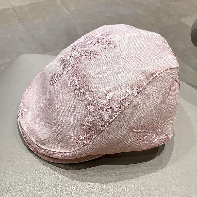 Spring and summer new jacquard beret women's fashion Guochao versatile cap Hong Kong style retro satin forward hat