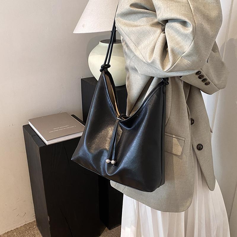 Ielgy Underarm Work Commuter Bag Large Capacity All-Match Casual One-Shoulder Portable Tote Bag
