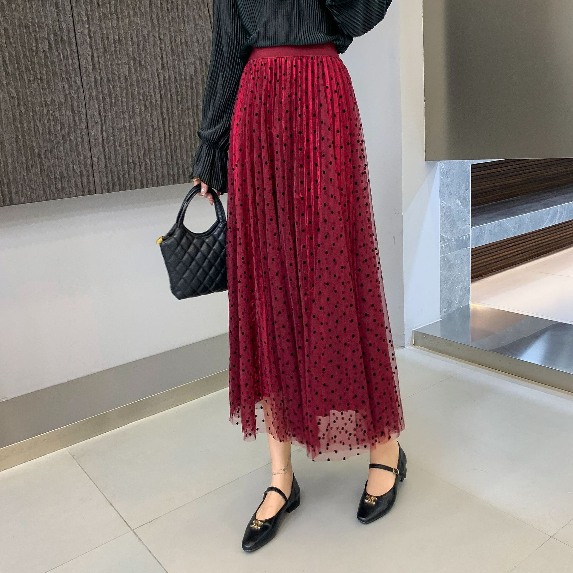 

Юбка из бархата в горошек с флокированием, плиссированная, осень-зима 2025, новая юбка-шпилька для женщин, элегантная, универсальная 9303 average size