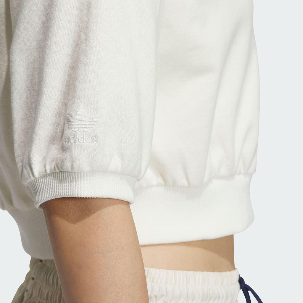adidas Originals Holiday Play Poloshirt mit Buchstabenmuster Damen Tops Off-White IW6299