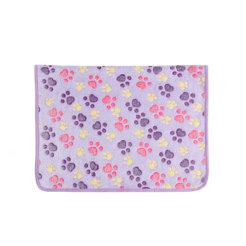 Cozy Coral Fleece Pet Blanket for Dogs and Cats - Warm Autumn & Winter Nest Mat