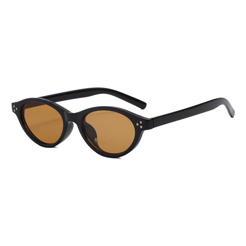 Elegant Cat Eye Oval Sunglasses 2025 for Women – High-End European & American Fashion