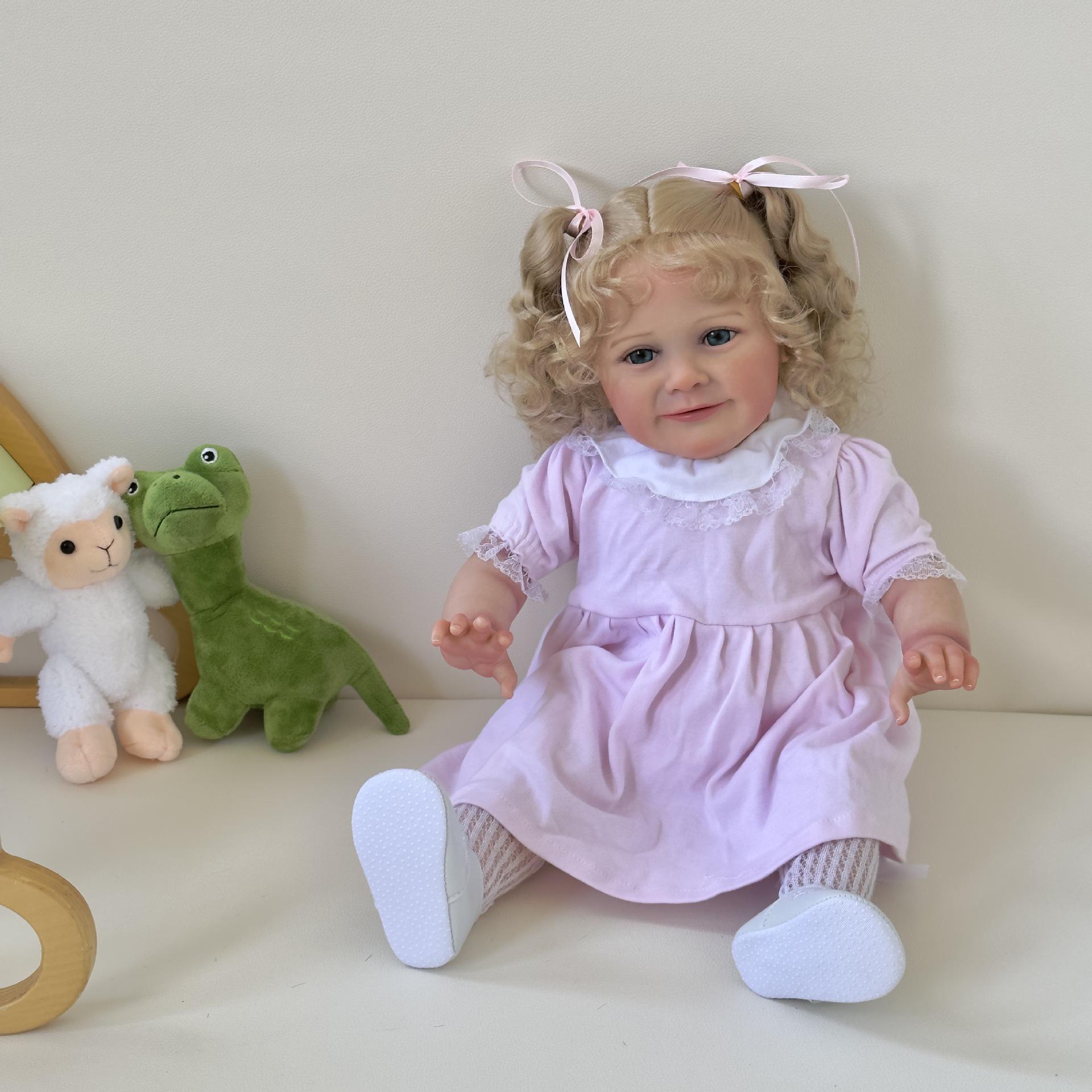 Zoe: 55cm Realistic Reborn Baby Doll 55cm