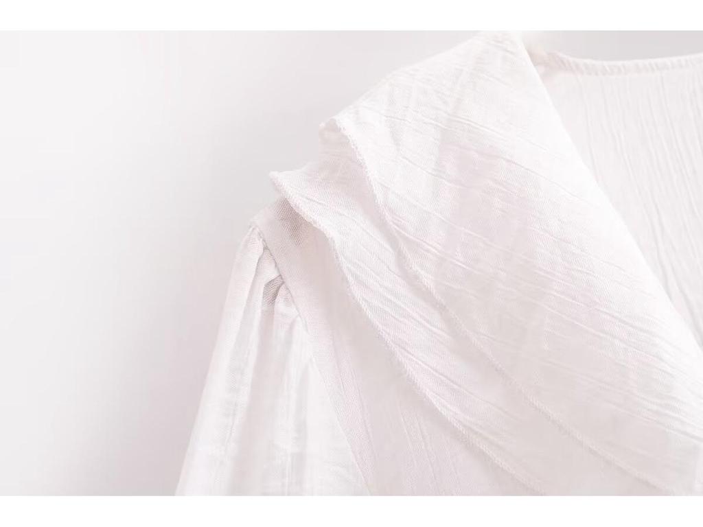 Spring 2025 Women's European-American Style Fashionable Versatile Ruffle Pendant Shirt